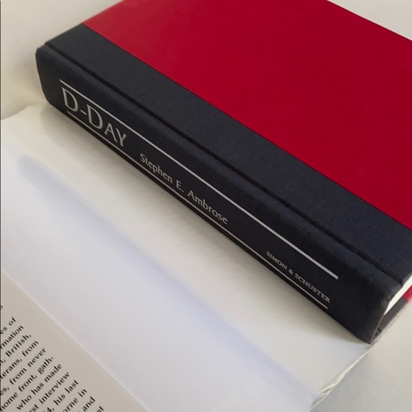 The Climatic Battle of World War II Hard Cover Book - Picture 11 of 12